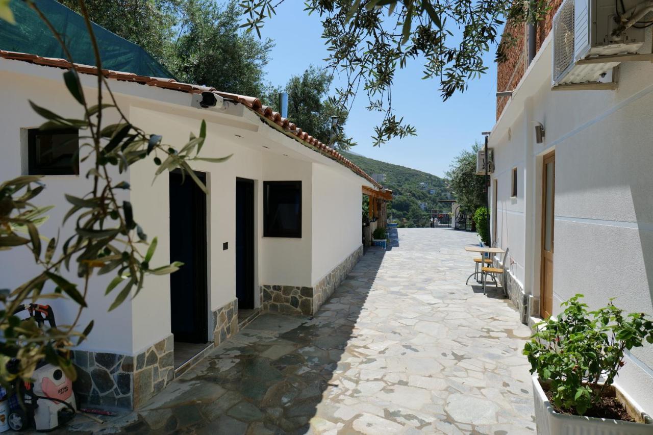 Bed and Breakfast Vila Panorama Piqeras Zewnętrze zdjęcie