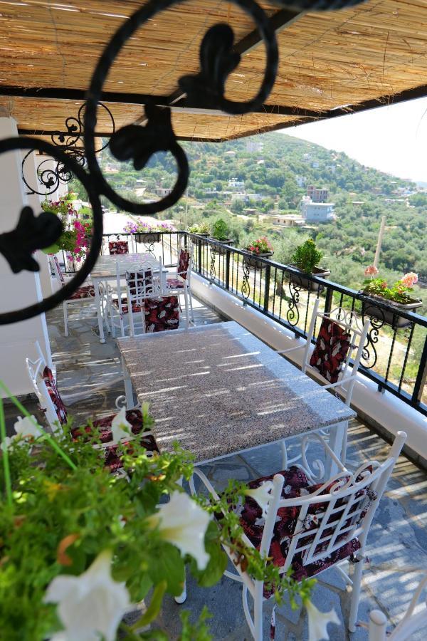 Bed and Breakfast Vila Panorama Piqeras Zewnętrze zdjęcie