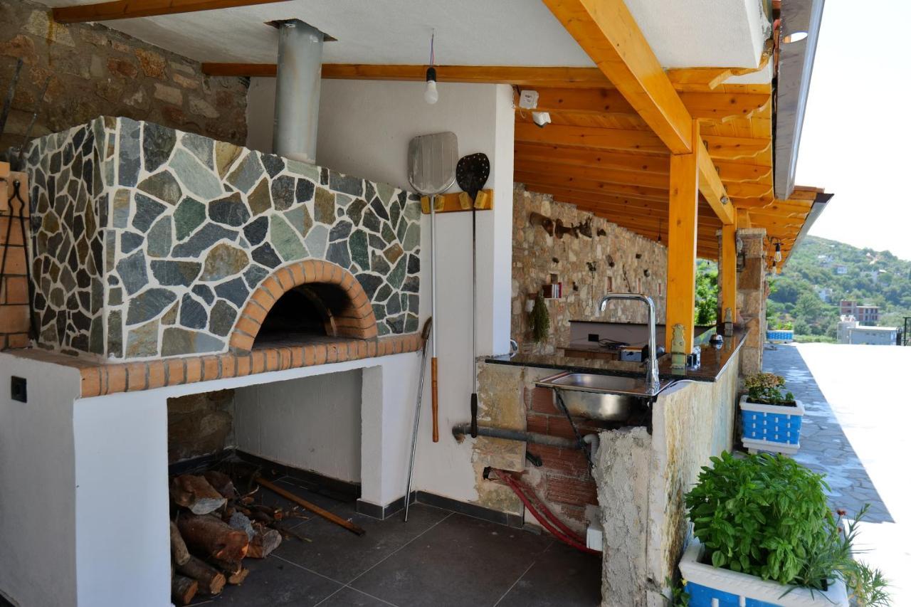 Bed and Breakfast Vila Panorama Piqeras Zewnętrze zdjęcie
