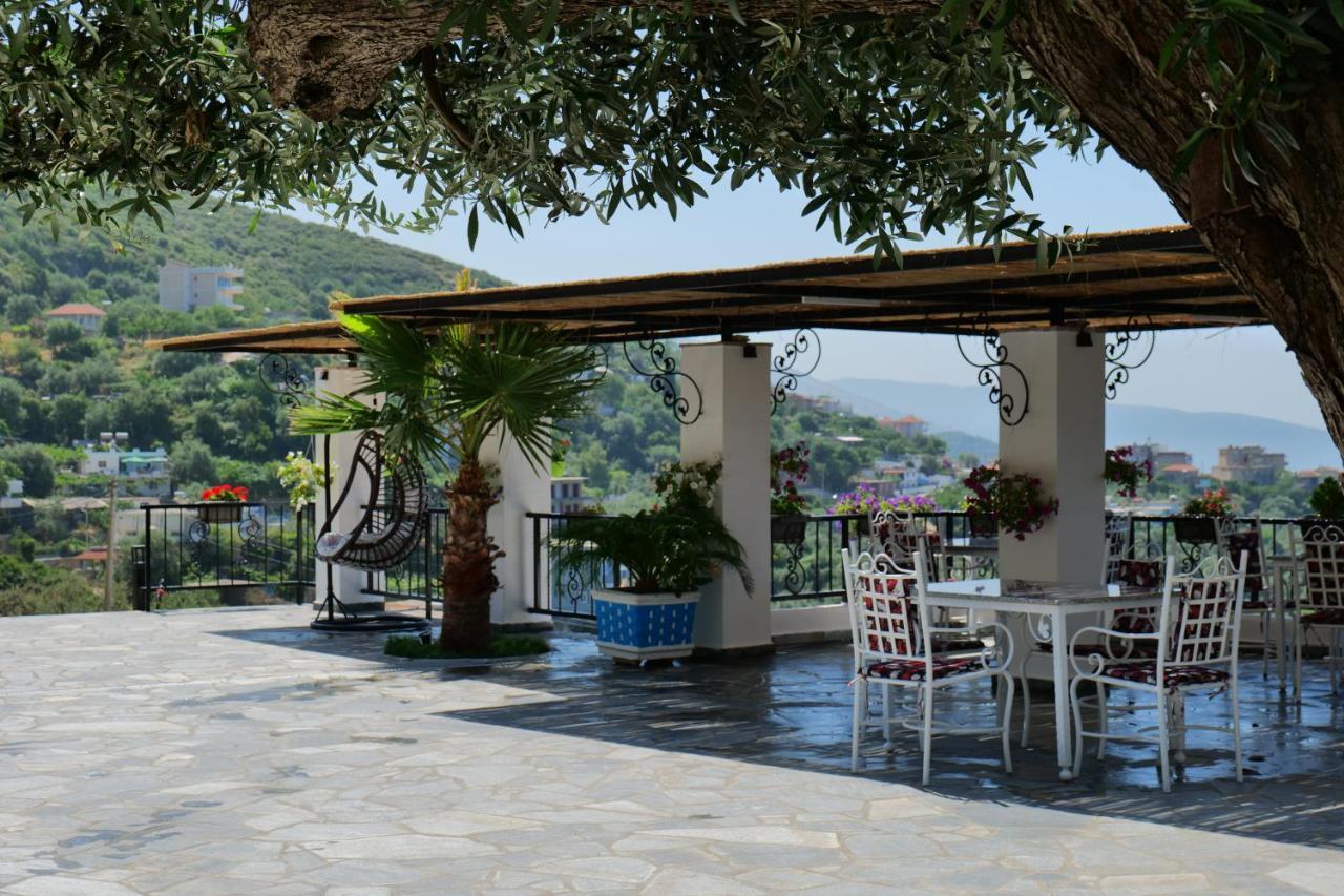 Bed and Breakfast Vila Panorama Piqeras Zewnętrze zdjęcie