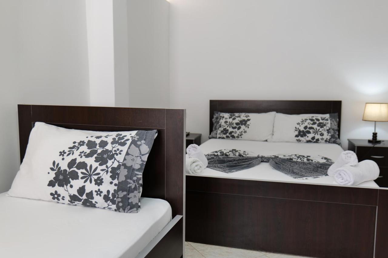Bed and Breakfast Vila Panorama Piqeras Zewnętrze zdjęcie