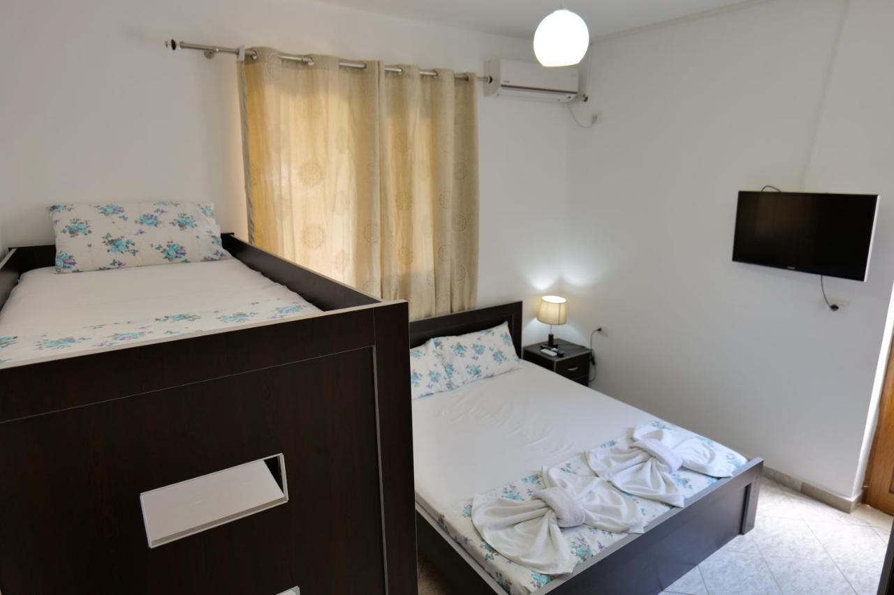 Bed and Breakfast Vila Panorama Piqeras Zewnętrze zdjęcie