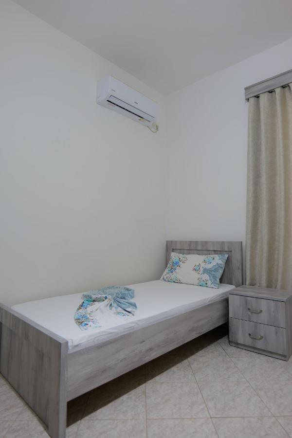 Bed and Breakfast Vila Panorama Piqeras Zewnętrze zdjęcie