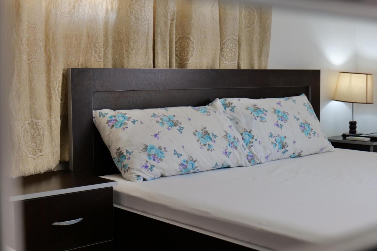 Bed and Breakfast Vila Panorama Piqeras Zewnętrze zdjęcie