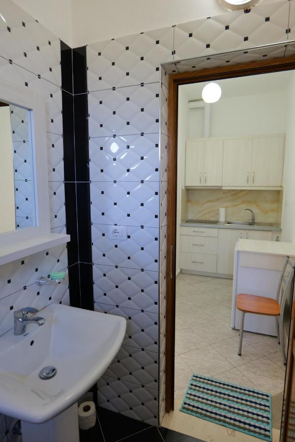 Bed and Breakfast Vila Panorama Piqeras Zewnętrze zdjęcie
