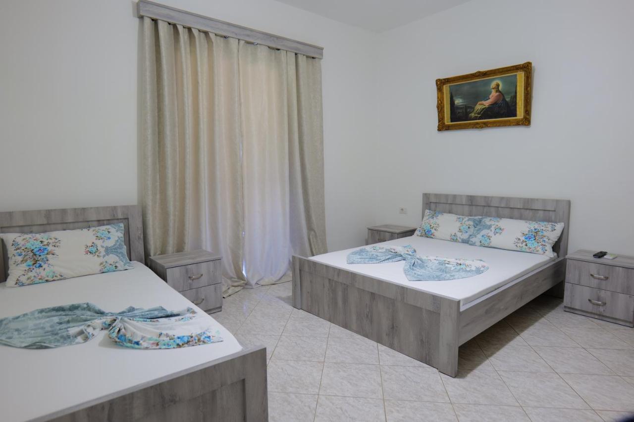 Bed and Breakfast Vila Panorama Piqeras Zewnętrze zdjęcie